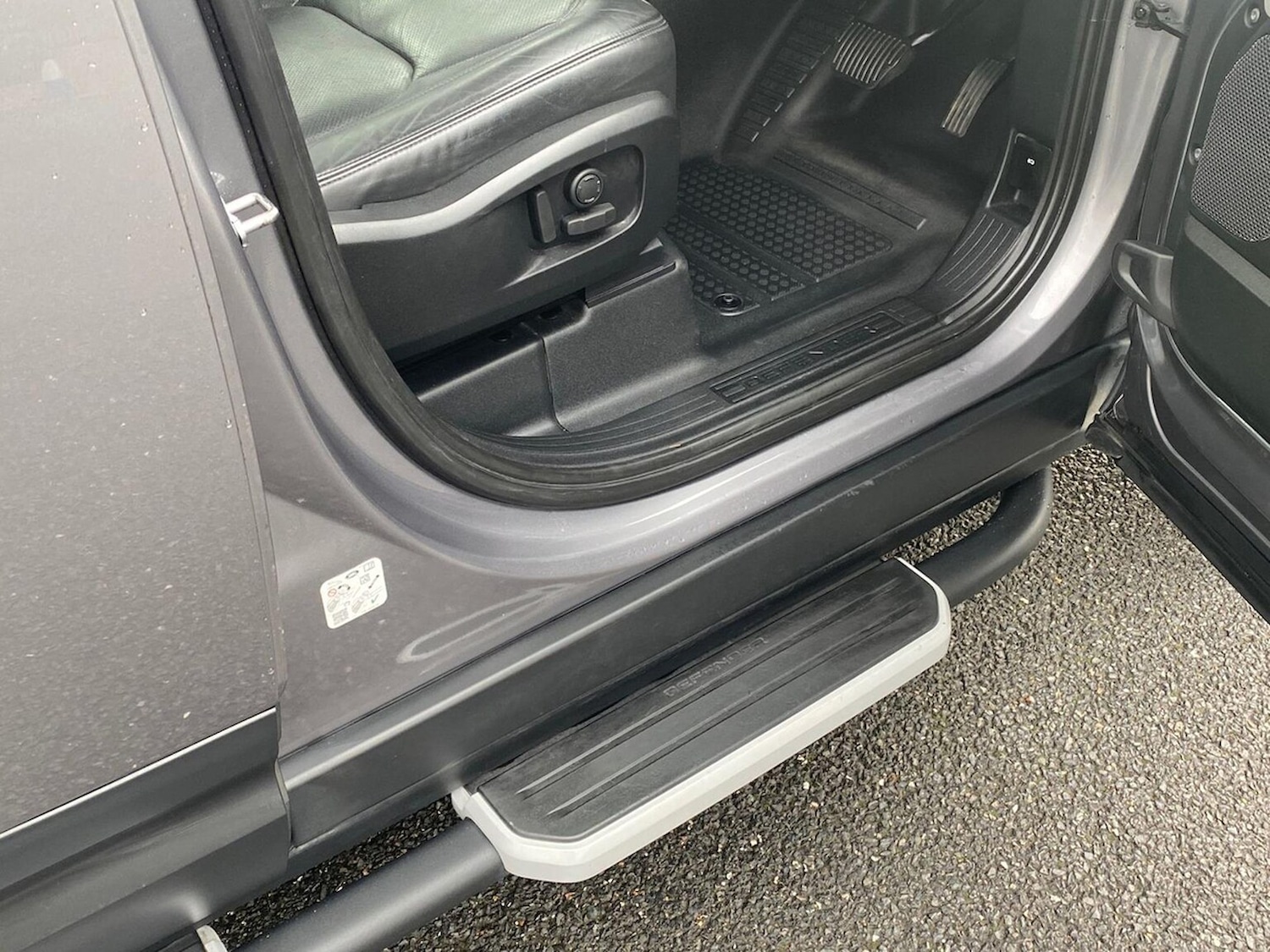 Used Land Rover Defender 2022 for sale - 76449632: Photo 33