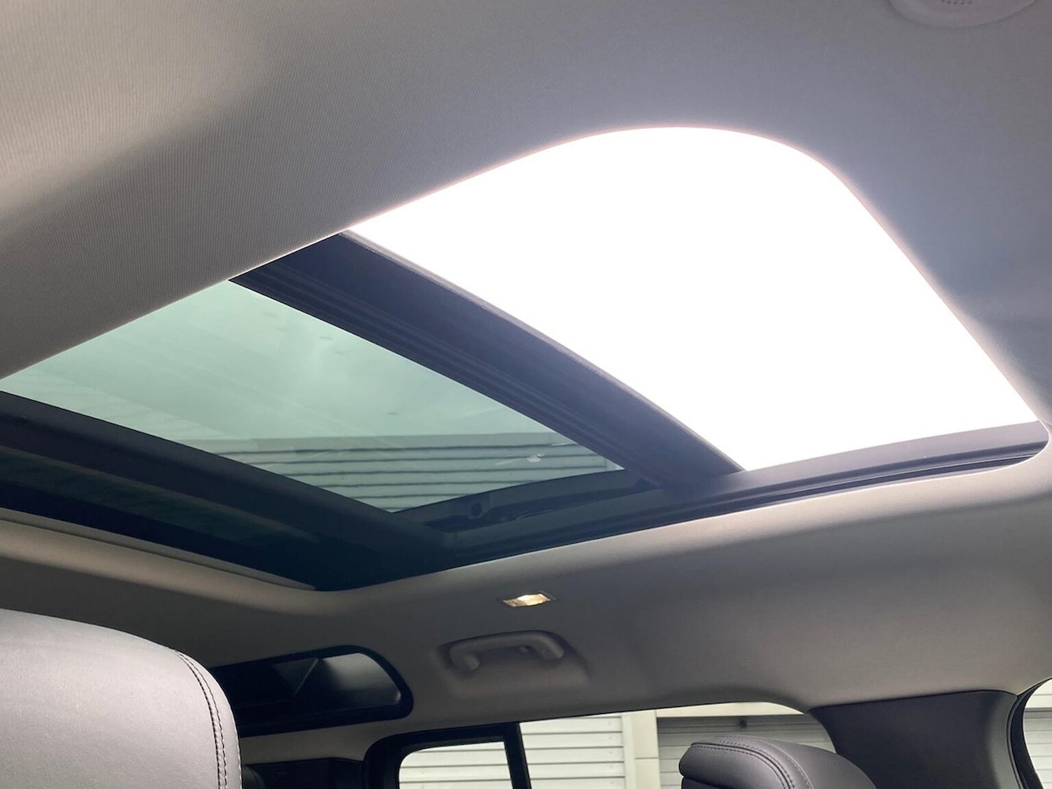 Used Land Rover Defender 2022 for sale - 76449632: Photo 38