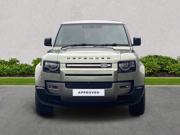 Used Land Rover Defender 2023 for sale - 76127289: Photo 7