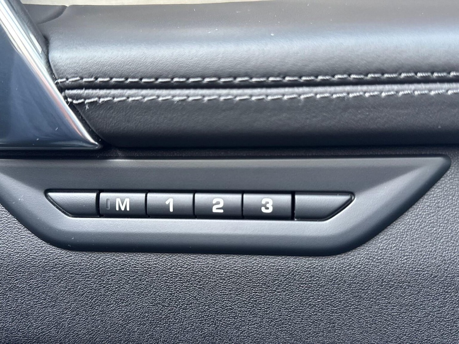 Used Land Rover Discovery Sport 2025 for sale - 78060615: Photo 25