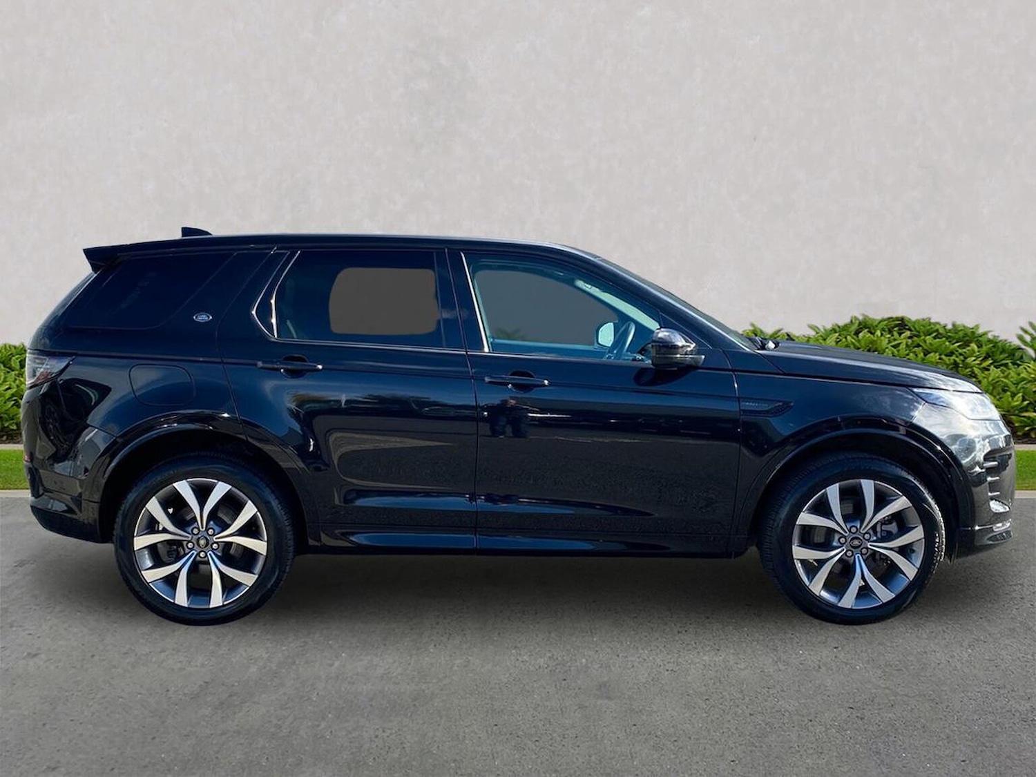 Used Land Rover Discovery Sport 2024 for sale - 76347039: Photo 5