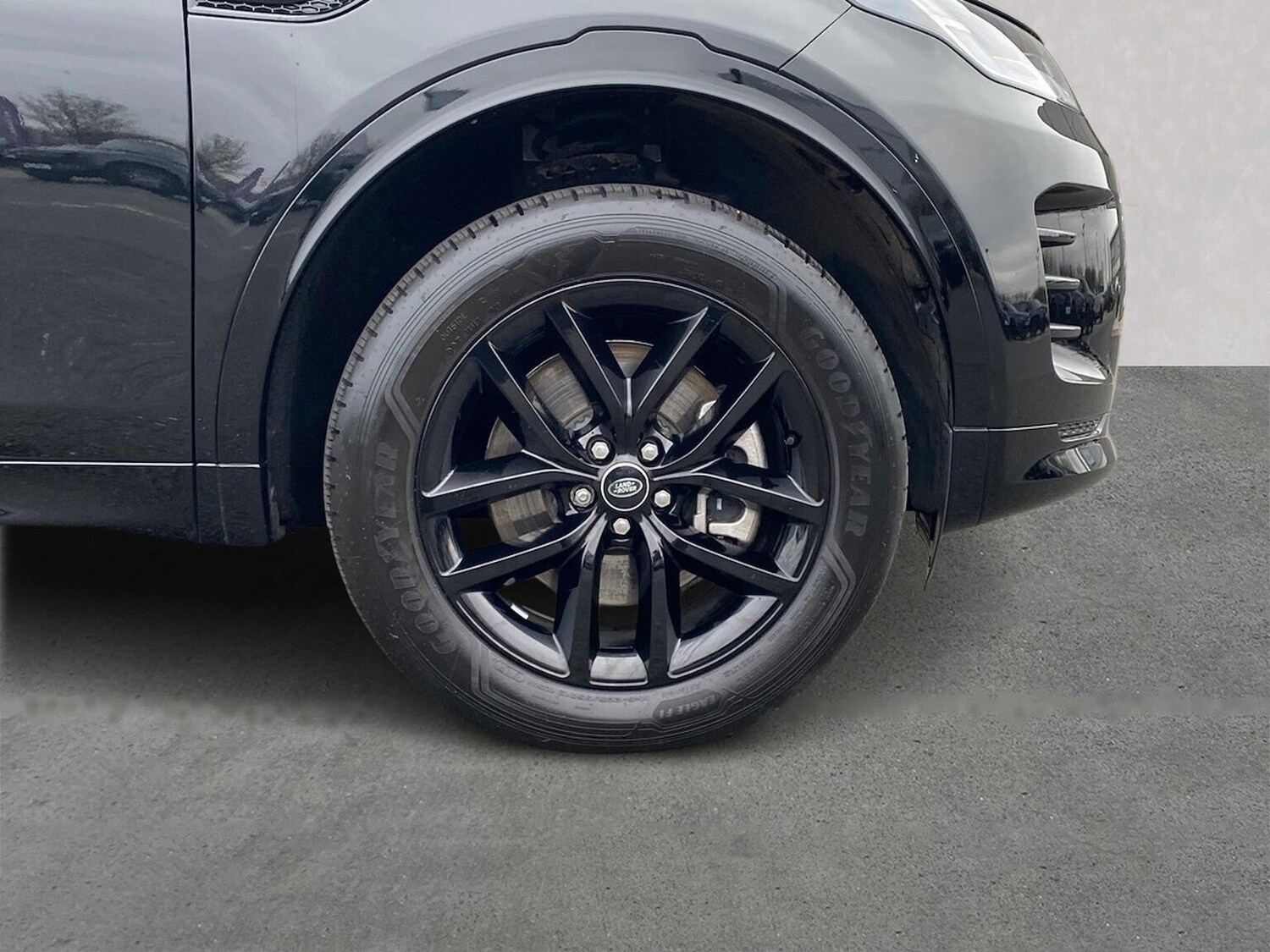 Used Land Rover Discovery Sport 2025 for sale - 77001913: Photo 8