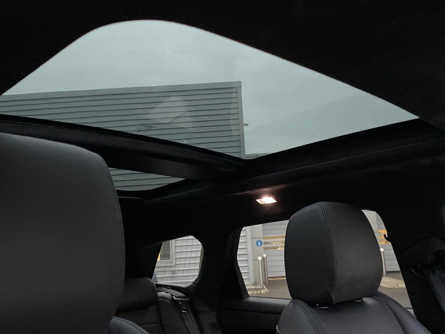 Used Land Rover Range Rover Evoque 2024 for sale - 77548380: Photo 21