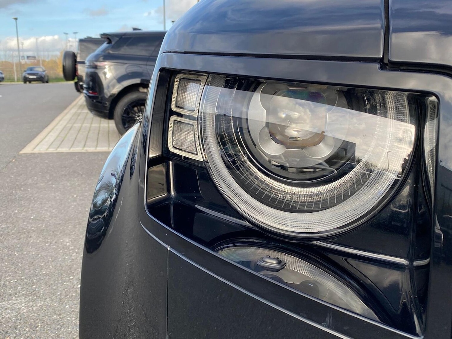 Used Land Rover Defender 2023 for sale - 76578305: Photo 17