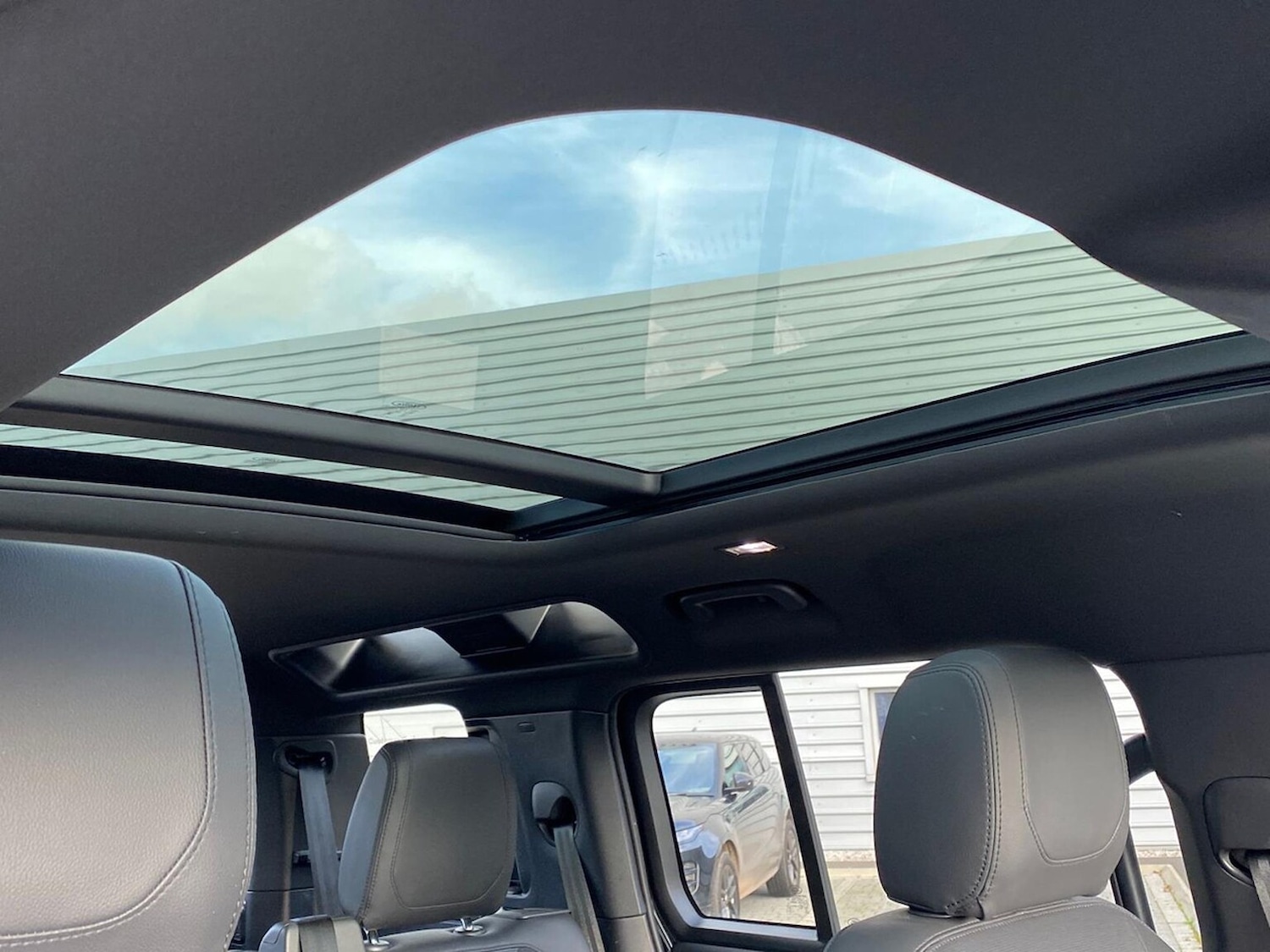 Used Land Rover Defender 2023 for sale - 76578305: Photo 21