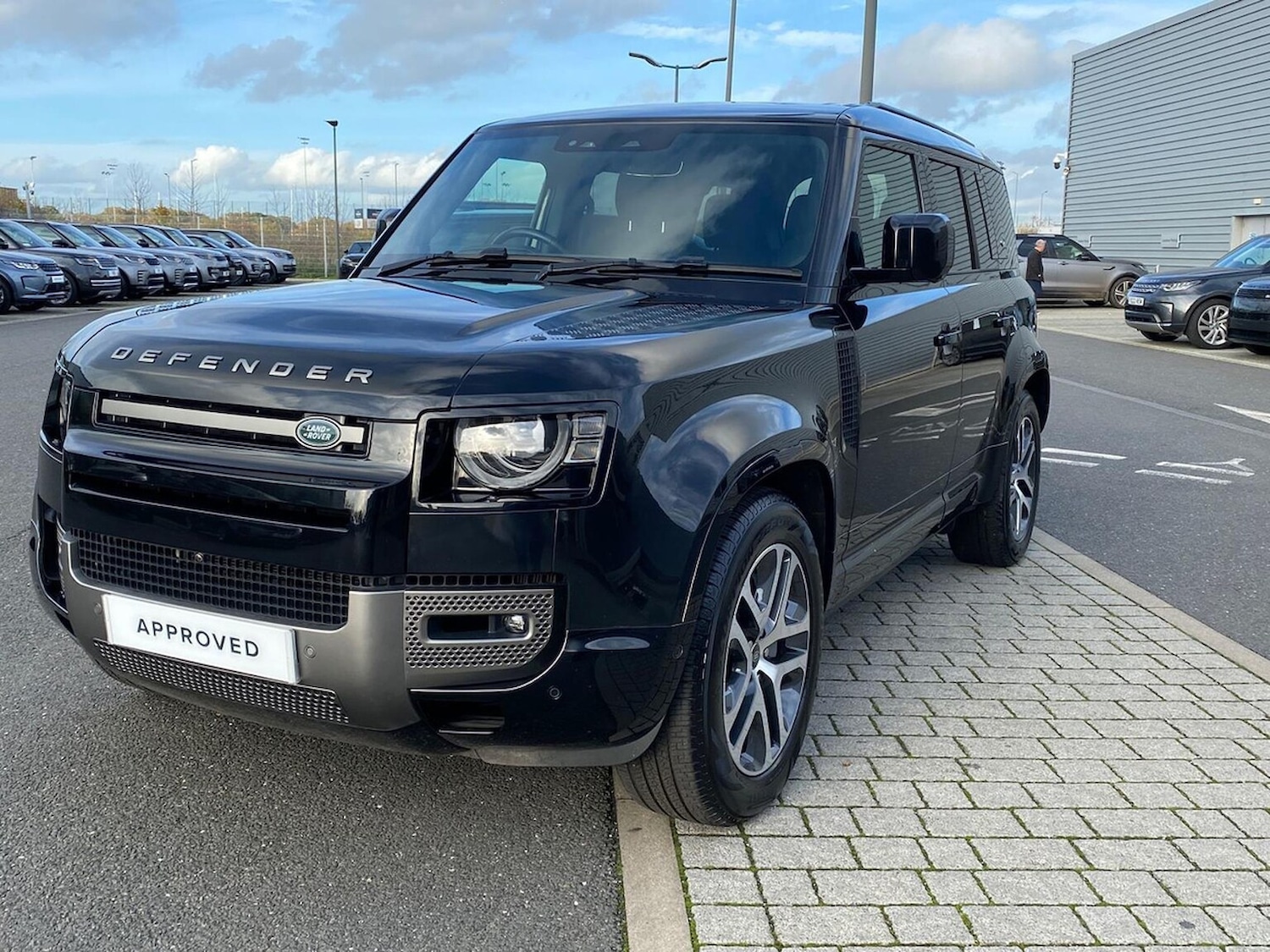 Used Land Rover Defender 2023 for sale - 76578305: Photo 30