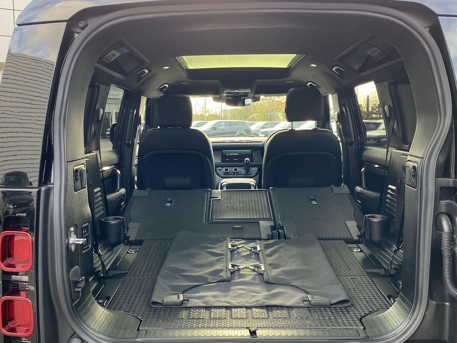 Used Land Rover Defender 2023 for sale - 76578305: Photo 34