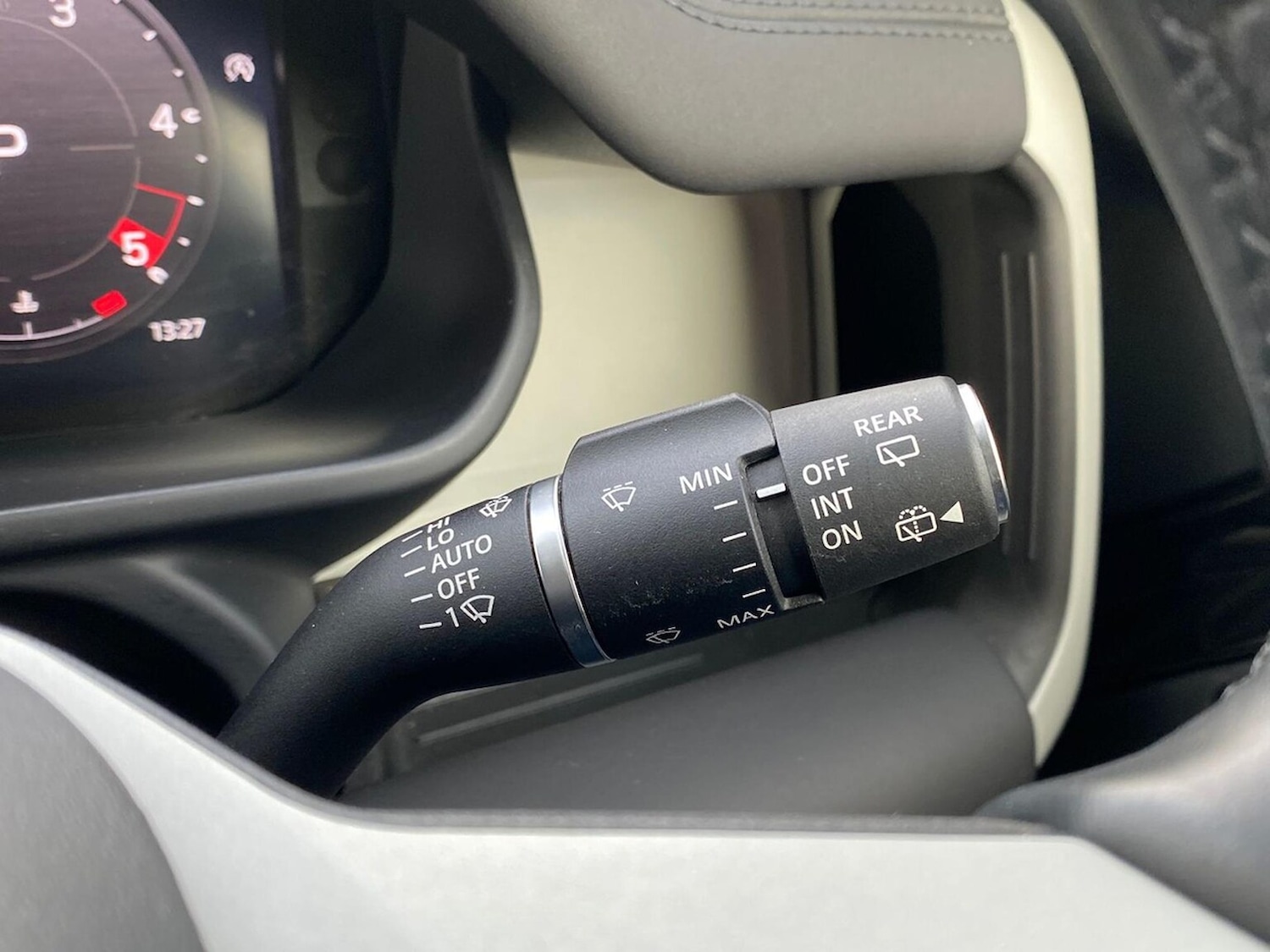 Used Land Rover Defender 2023 for sale - 76578305: Photo 38