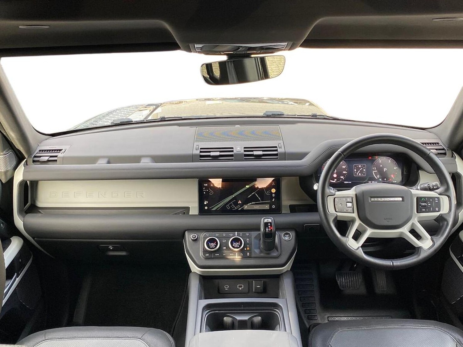 Used Land Rover Defender 2023 for sale - 76578305: Photo 9