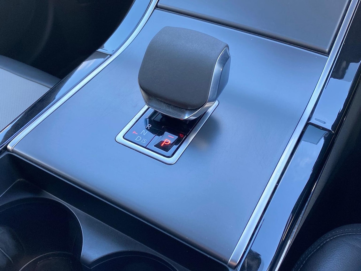 Used Land Rover Range Rover Velar 2024 for sale - 76720309: Photo 13