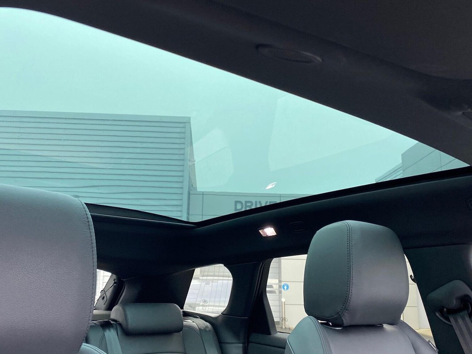 Used Land Rover Range Rover Evoque 2025 for sale - 78191824: Photo 23