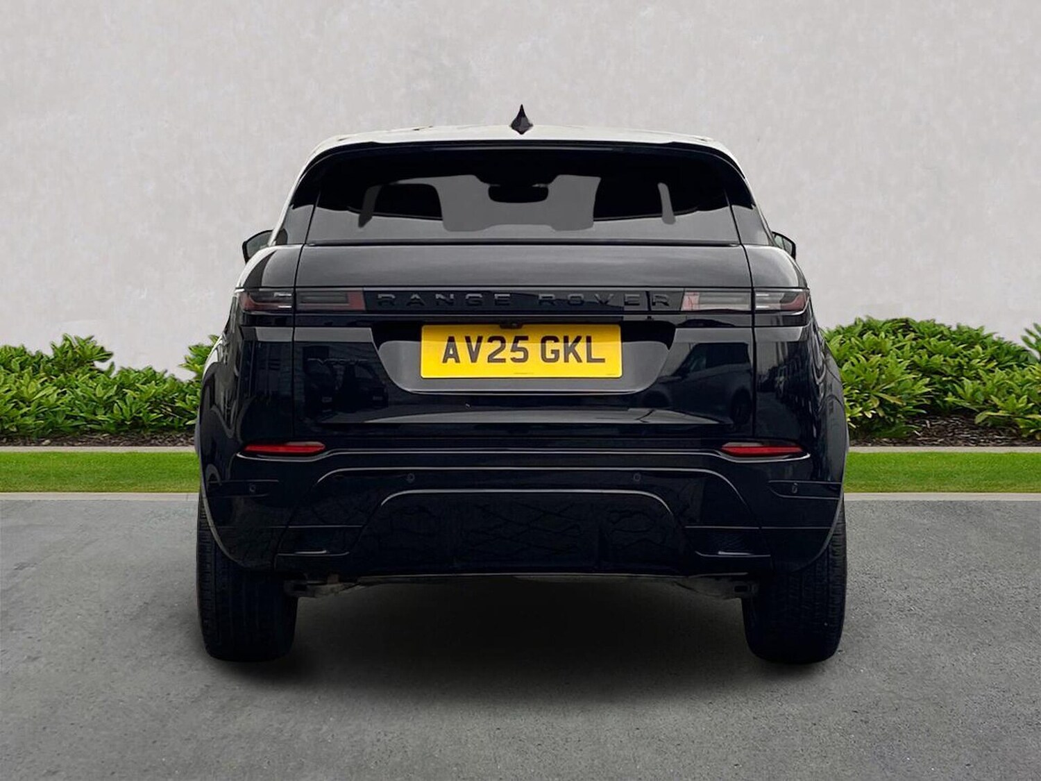Used Land Rover Range Rover Evoque 2025 for sale - 77528893: Photo 6