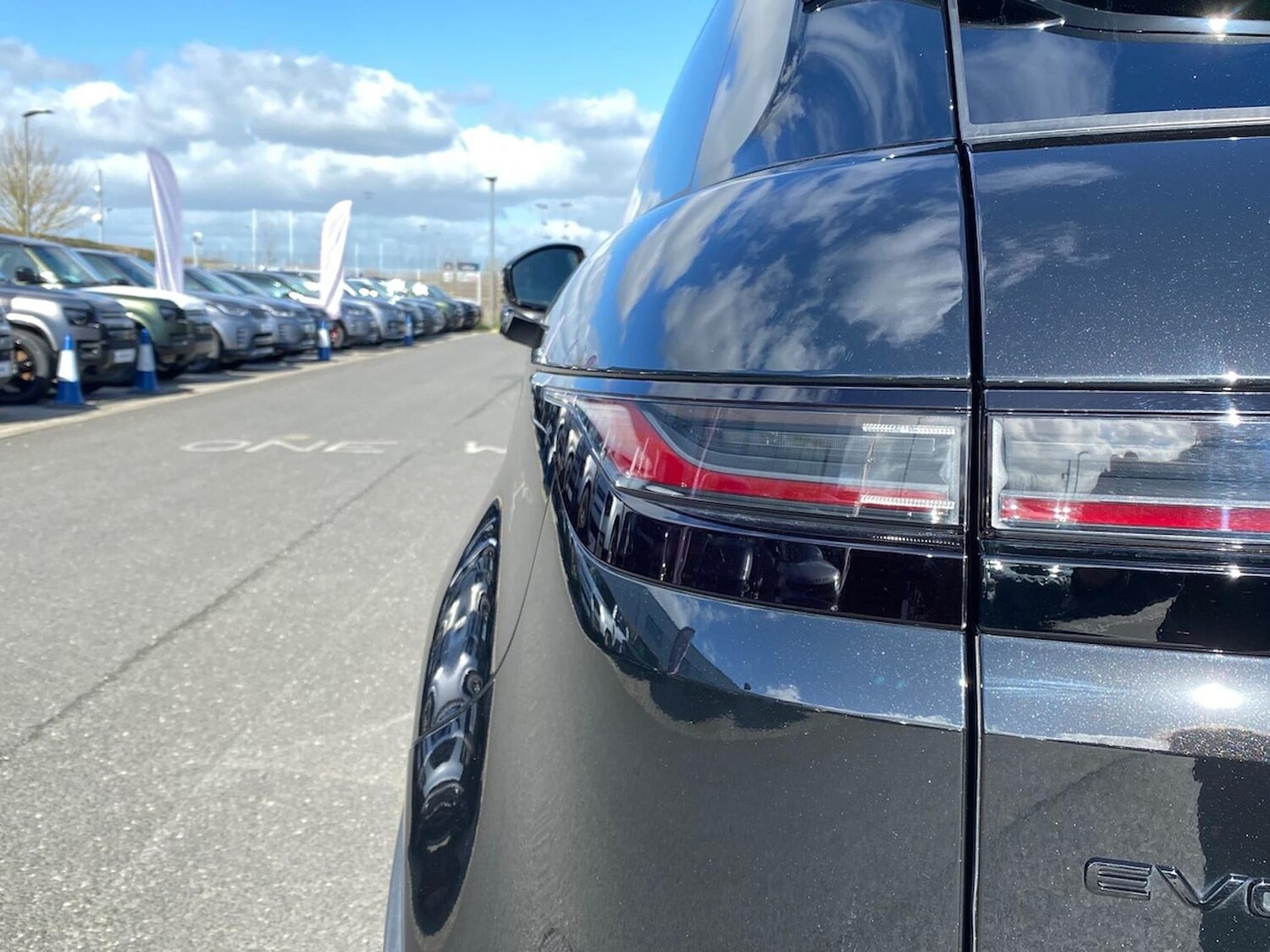 Used Land Rover Range Rover Evoque 2025 for sale - 78193418: Photo 21