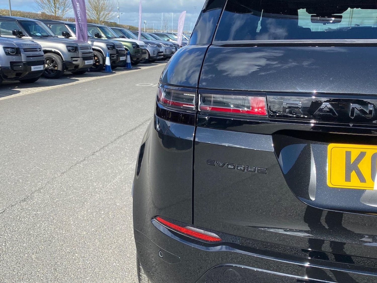 Used Land Rover Range Rover Evoque 2025 for sale - 78193418: Photo 27