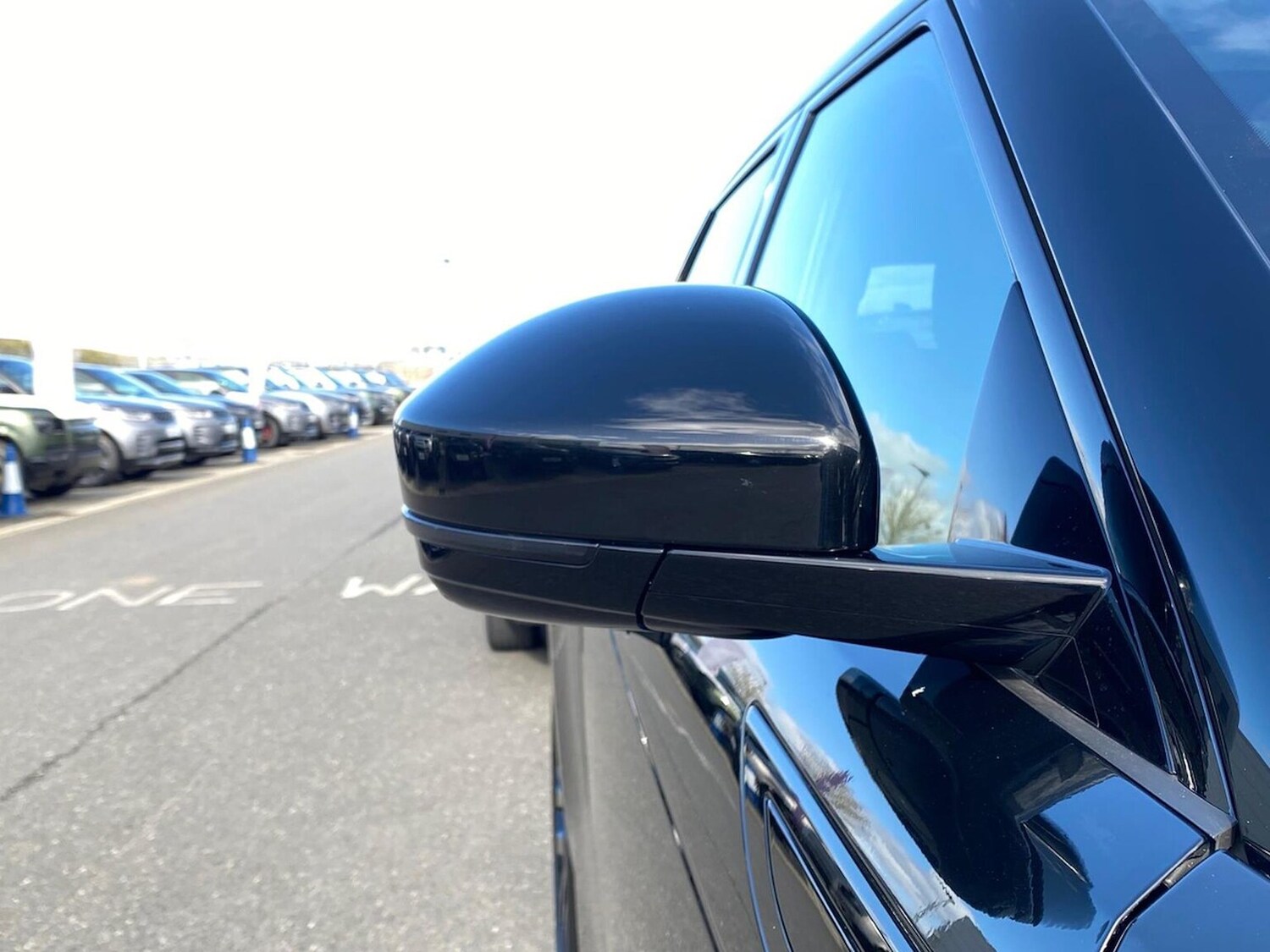 Used Land Rover Range Rover Evoque 2025 for sale - 78193418: Photo 30