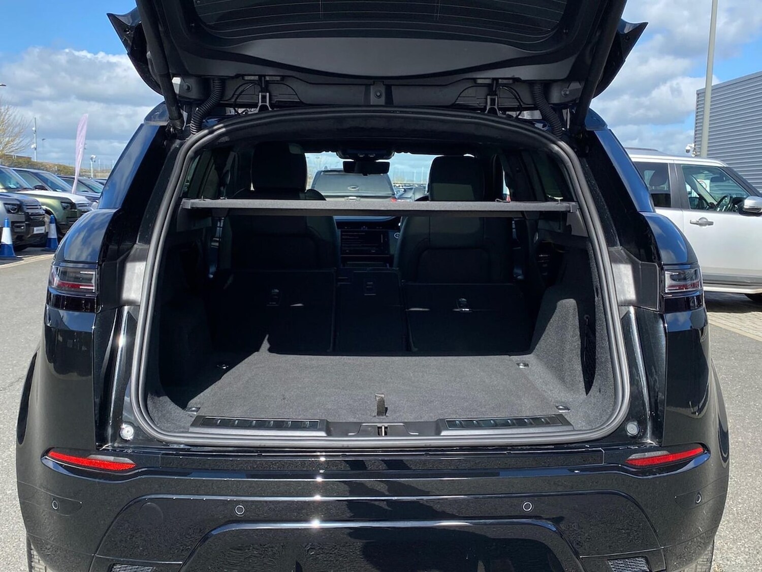 Used Land Rover Range Rover Evoque 2025 for sale - 78193418: Photo 41