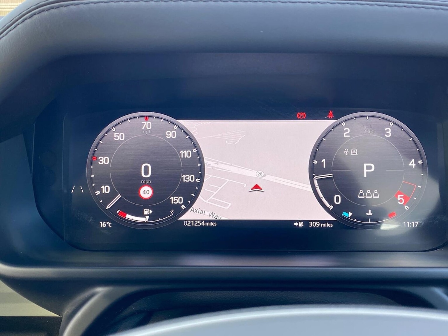 Used Land Rover Defender 2023 for sale - 76785181: Photo 16