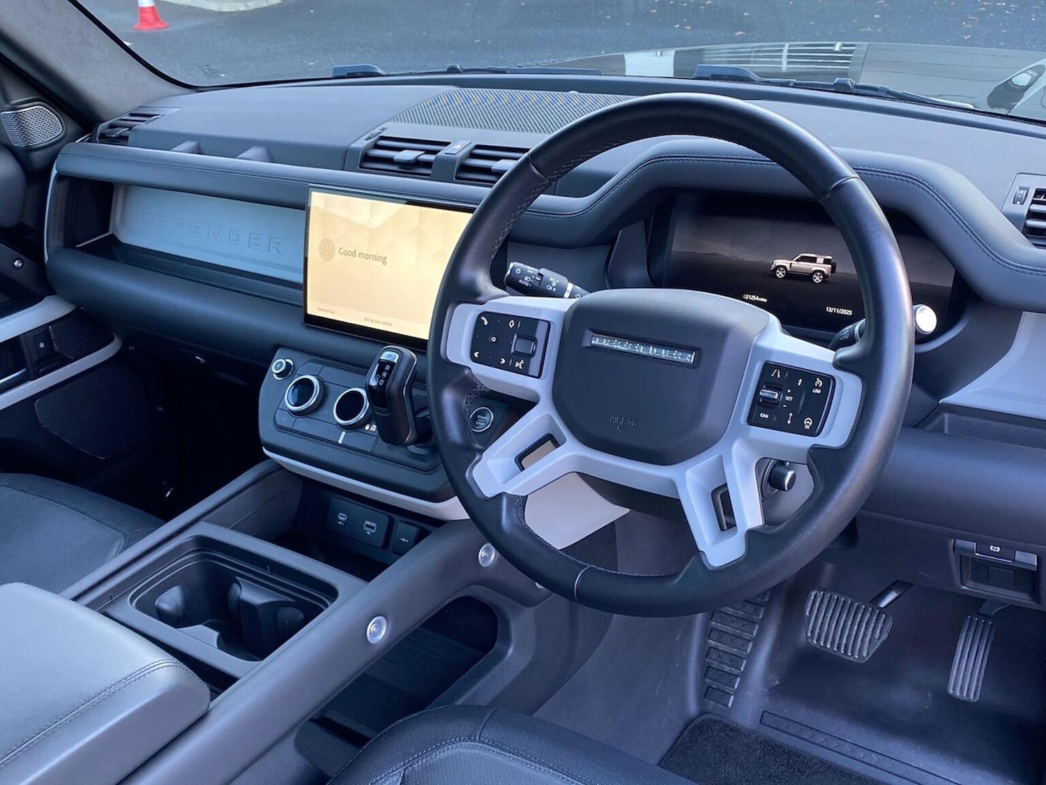 Used Land Rover Defender 2023 for sale - 76785181: Photo 26