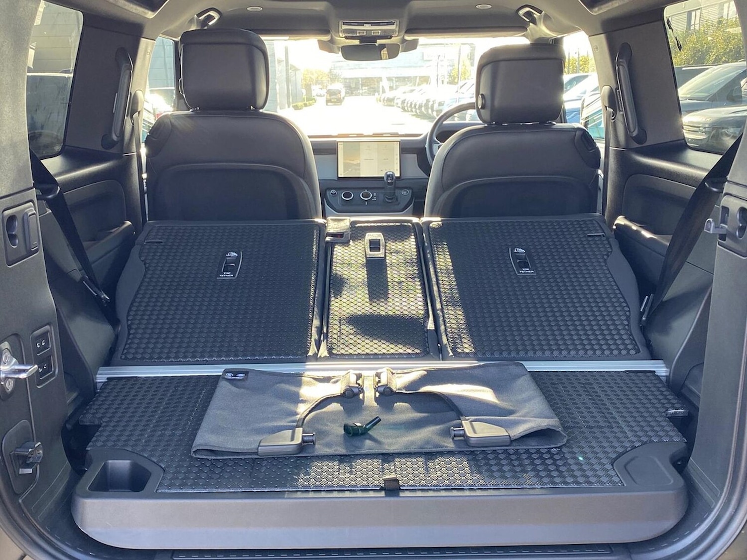 Used Land Rover Defender 2023 for sale - 76785181: Photo 36