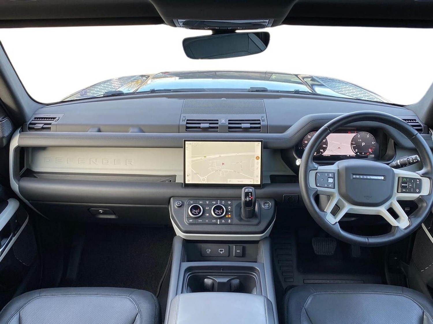 Used Land Rover Defender 2023 for sale - 76785181: Photo 9