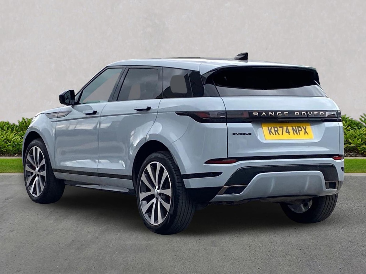 Used Land Rover Range Rover Evoque 2024 for sale - 78193454: Photo 2