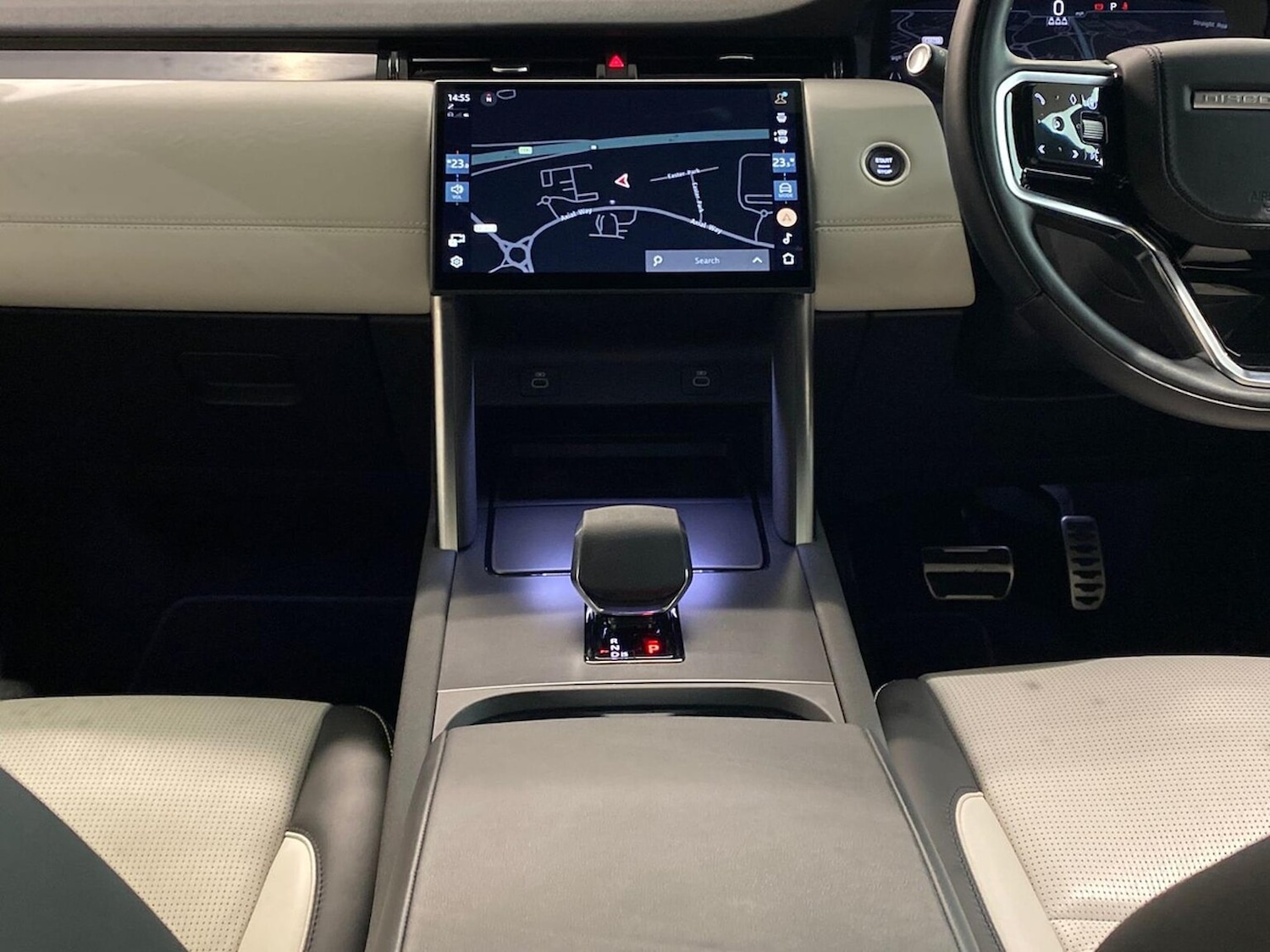 Used Land Rover Discovery Sport 2025 for sale - 77662570: Photo 14