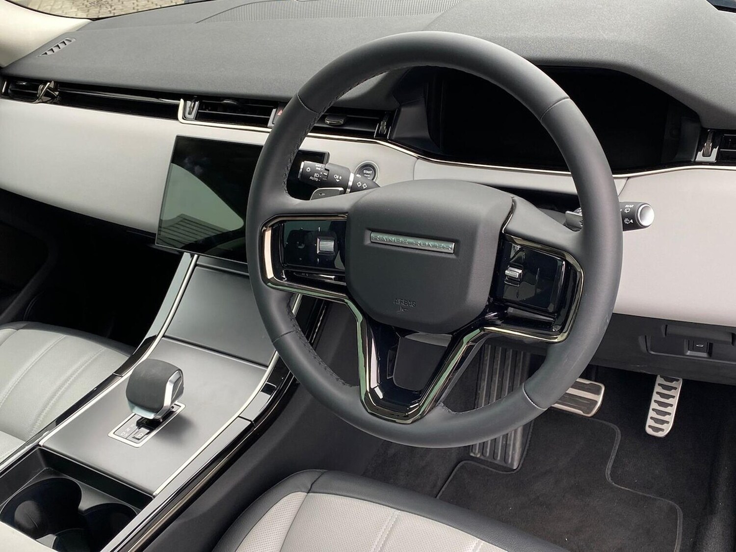 Used Land Rover Range Rover Evoque 2025 for sale - 78191829: Photo 33