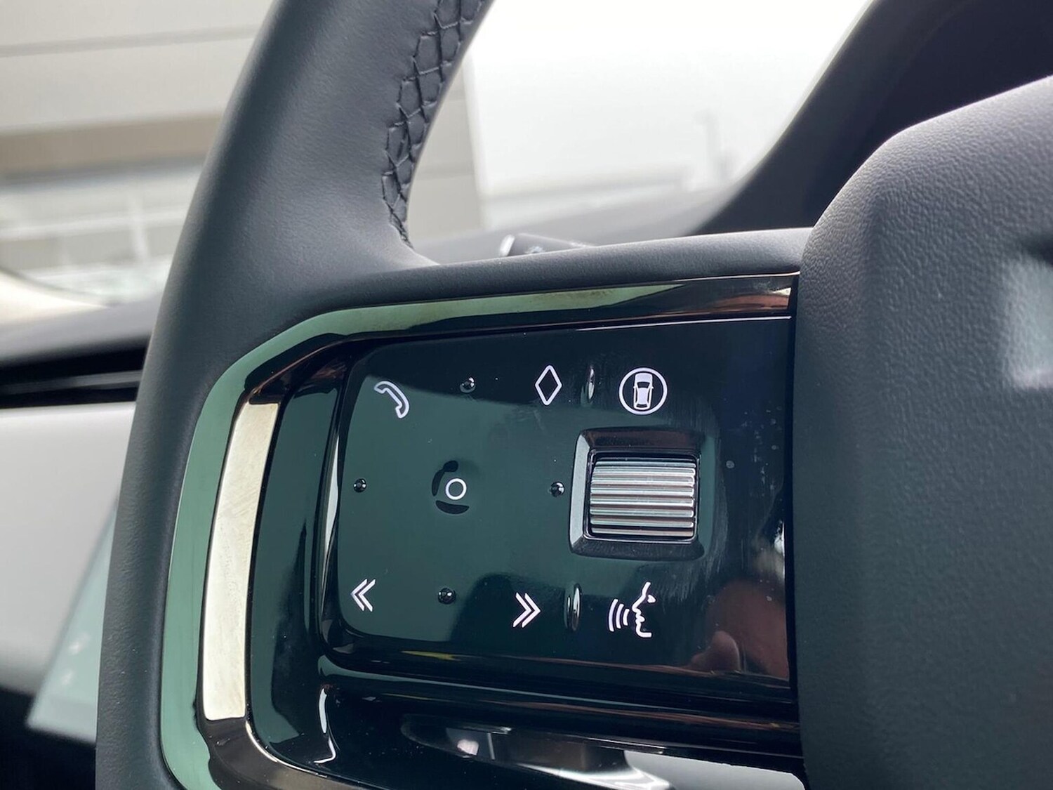 Used Land Rover Range Rover Evoque 2025 for sale - 78191829: Photo 43