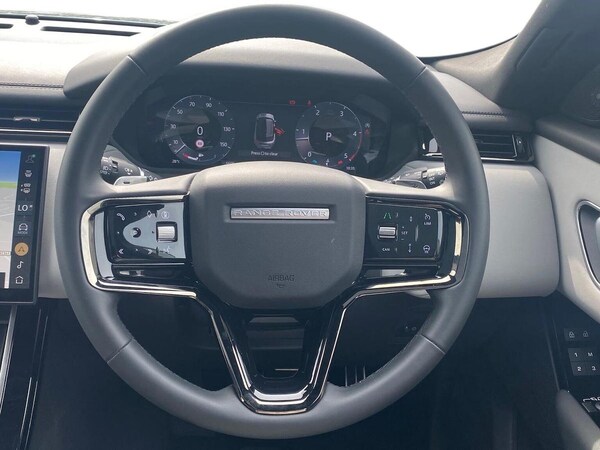 Used Land Rover Range Rover Velar 2025 for sale - 76142989: Photo 15