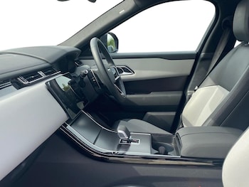 Used Land Rover Range Rover Velar 2025 for sale - 76142989: Photo 3