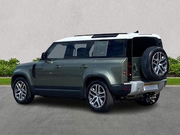 Used Land Rover Defender 2022 for sale - 75436674: Photo