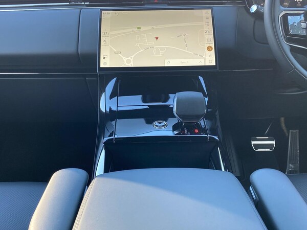 Used Land Rover Range Rover Sport 2025 for sale - 76030474: Photo 14