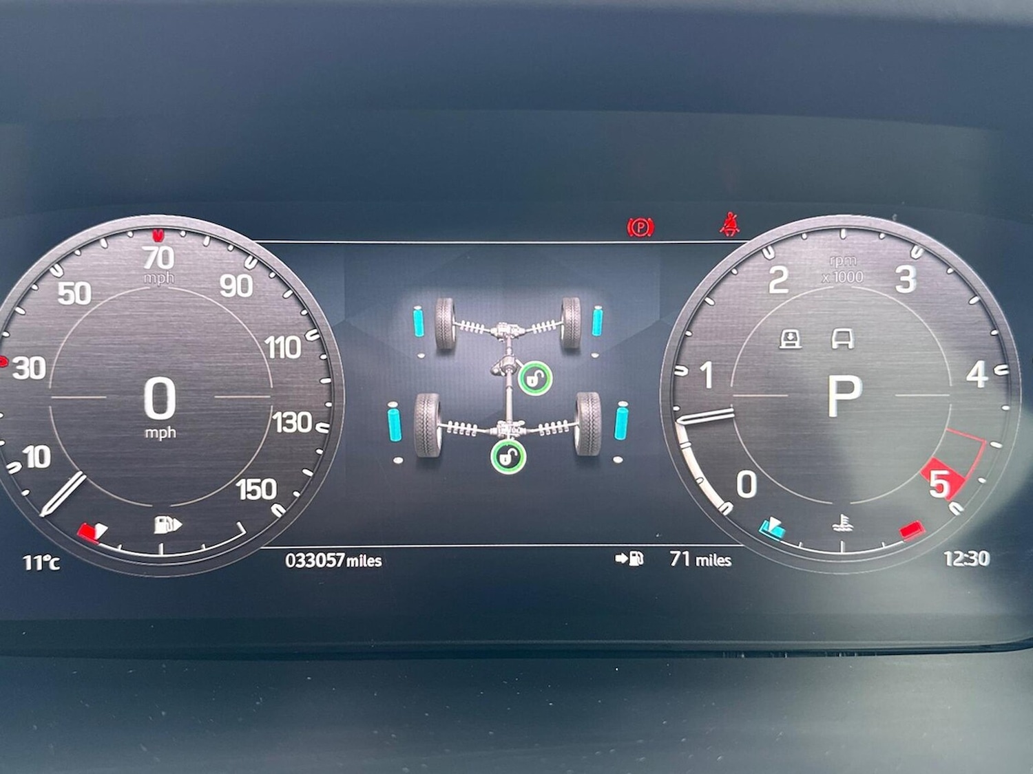 Used Land Rover Defender 2023 for sale - 77640357: Photo 16