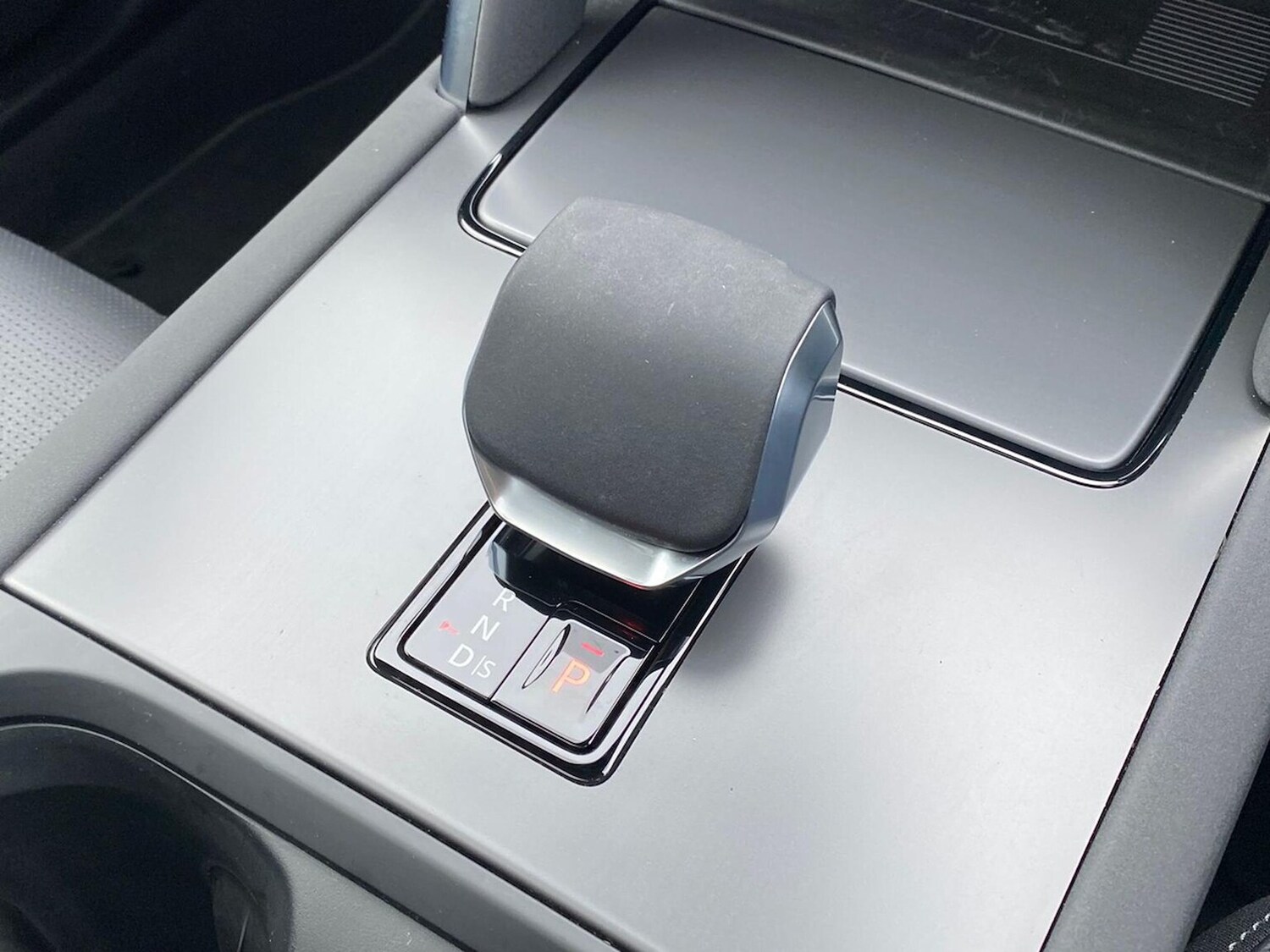 Used Land Rover Discovery Sport 2025 for sale - 77901704: Photo 13