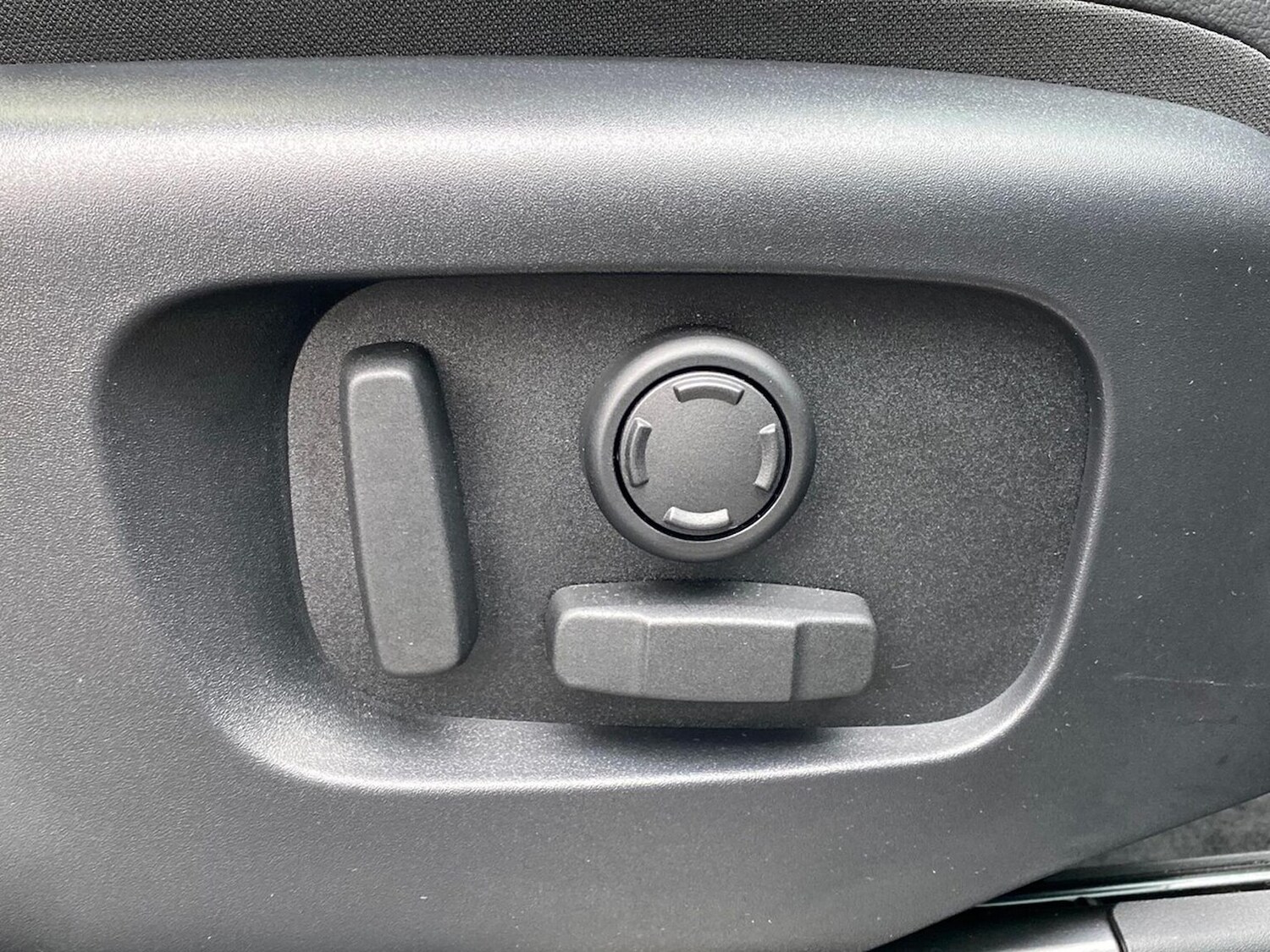 Used Land Rover Discovery Sport 2025 for sale - 77901704: Photo 27