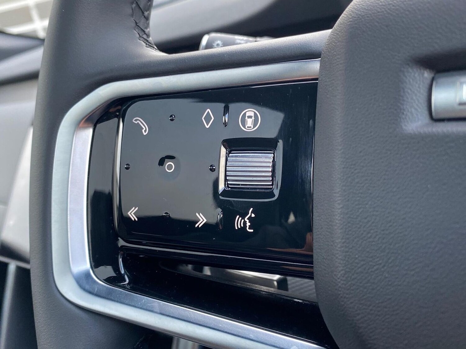 Used Land Rover Discovery Sport 2025 for sale - 77901704: Photo 39