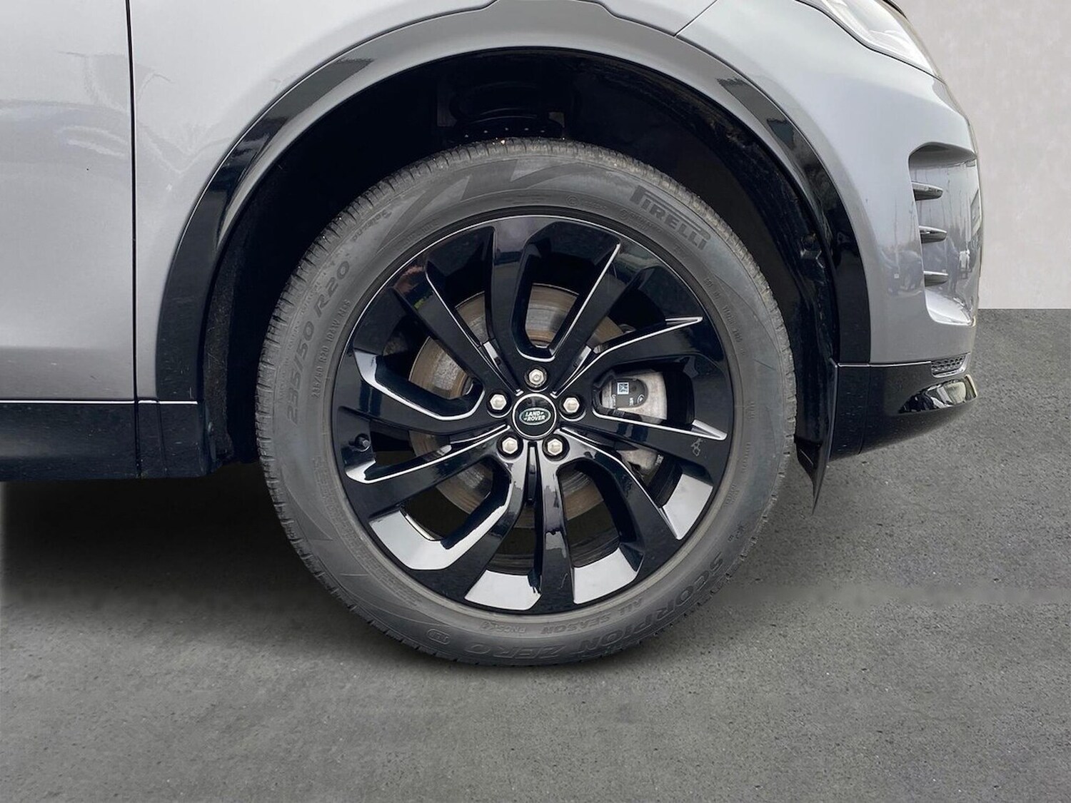 Used Land Rover Discovery Sport 2025 for sale - 77901704: Photo 8