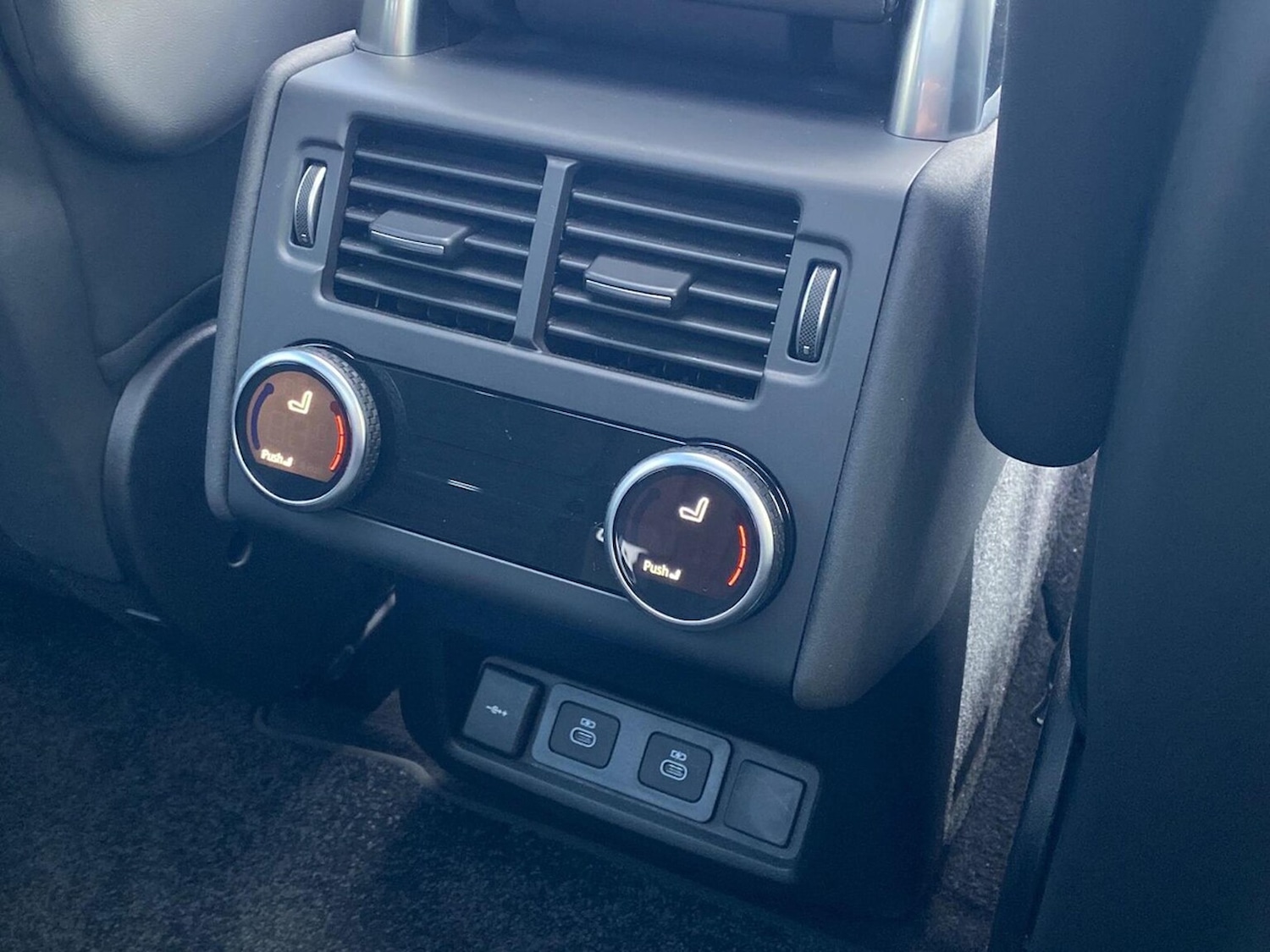 Used Land Rover Discovery 2025 for sale - 76449631: Photo 18