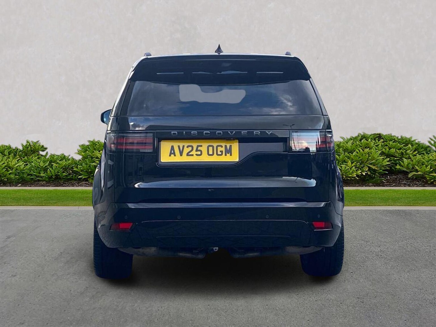 Used Land Rover Discovery 2025 for sale - 76449631: Photo 6