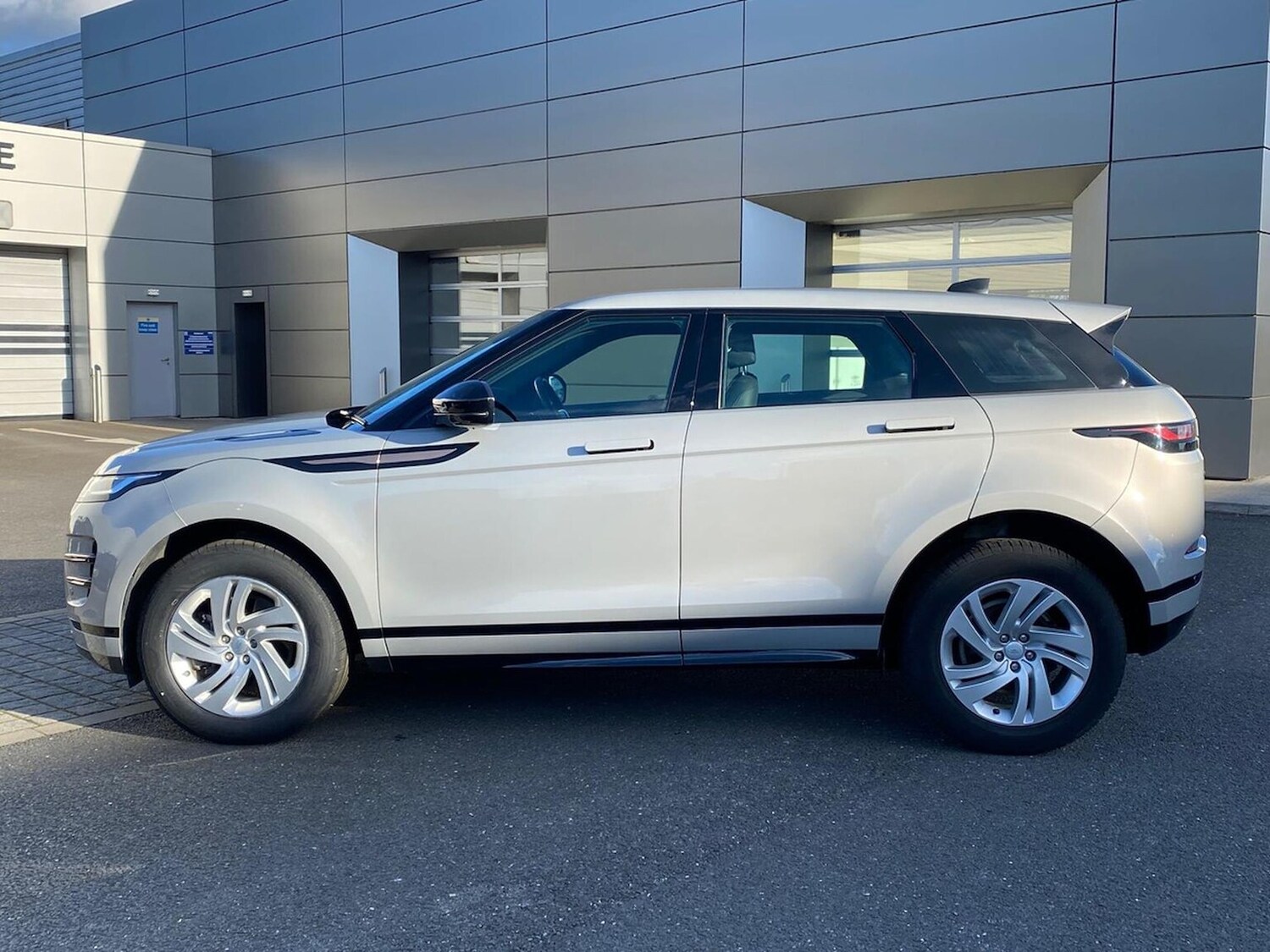 Used Land Rover Range Rover Evoque 2023 for sale - 78191845: Photo 42