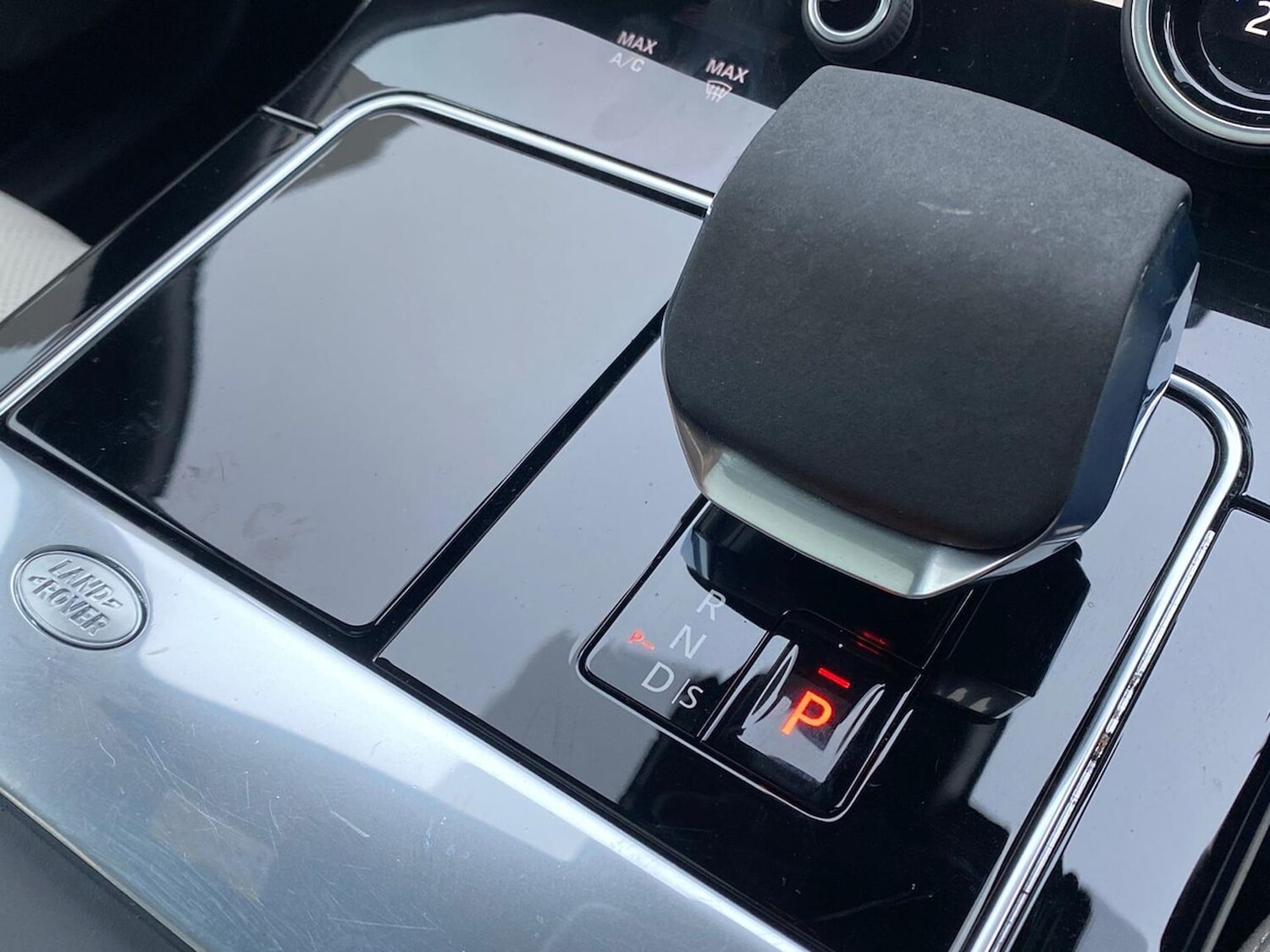 Used Land Rover Range Rover Velar 2023 for sale - 78191834: Photo 15