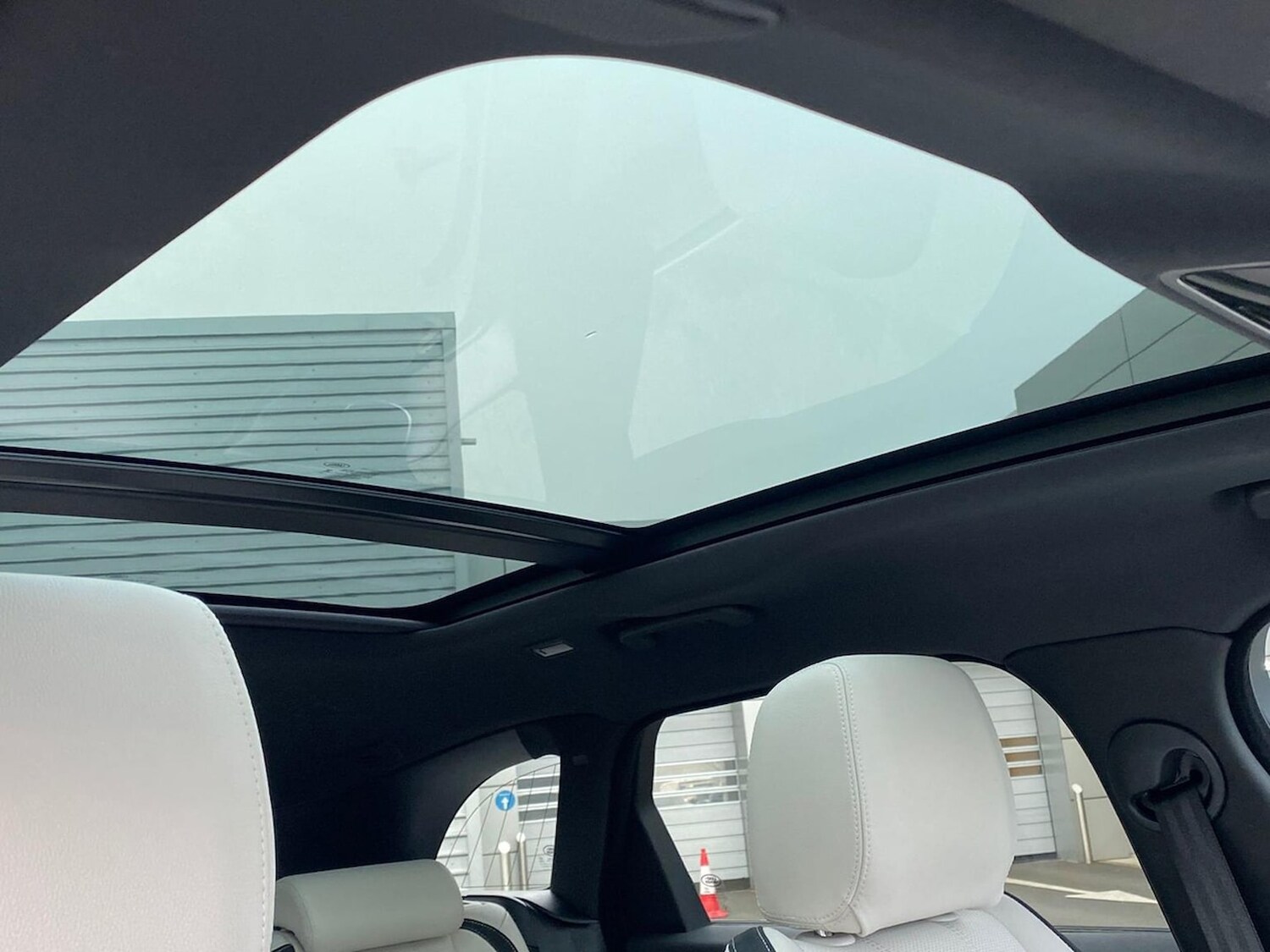 Used Land Rover Range Rover Velar 2023 for sale - 78191834: Photo 23