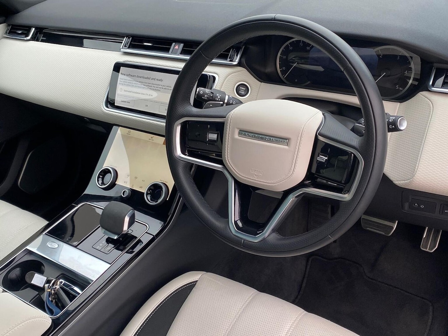 Used Land Rover Range Rover Velar 2023 for sale - 78191834: Photo 33