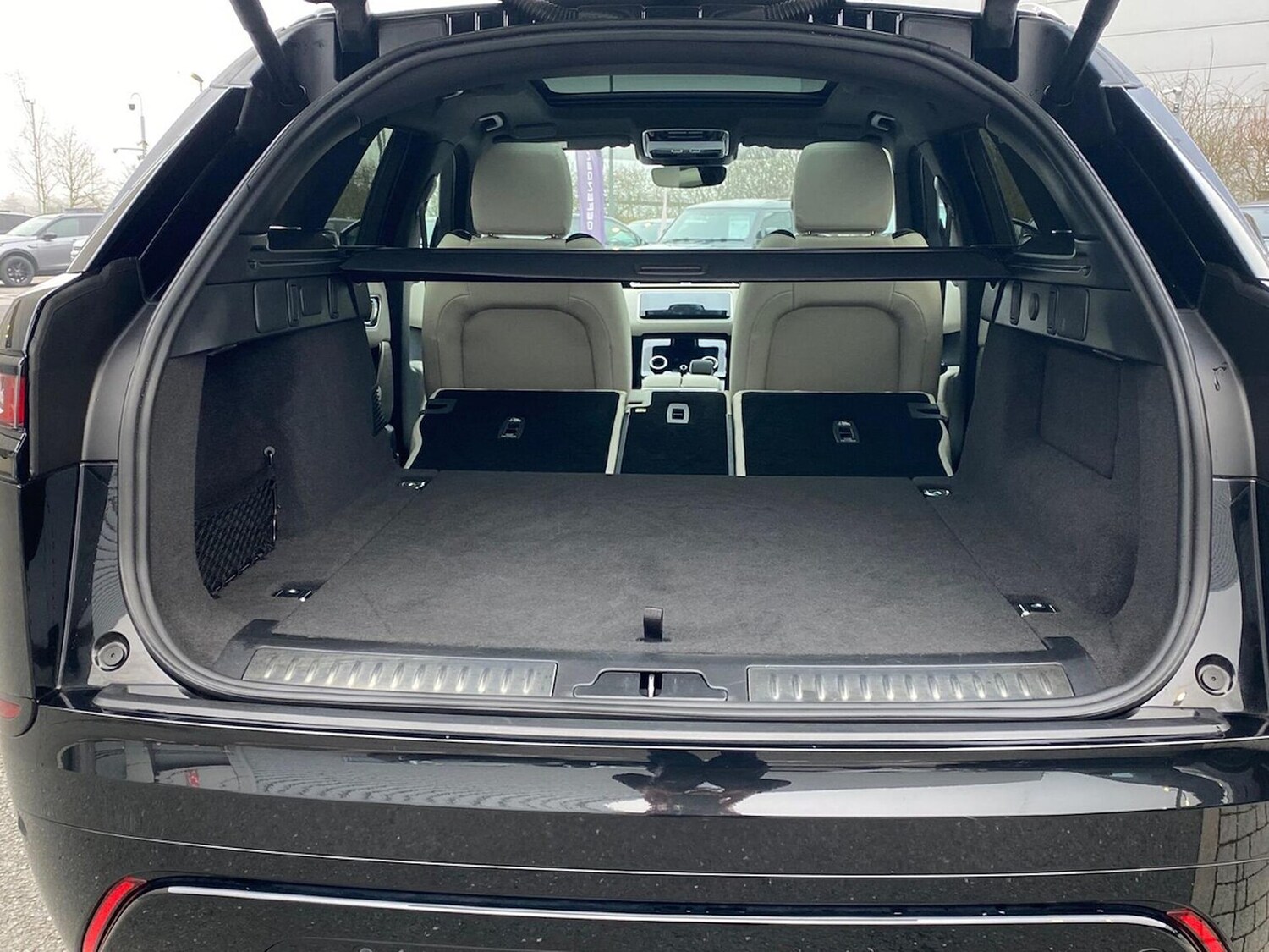 Used Land Rover Range Rover Velar 2023 for sale - 78191834: Photo 43