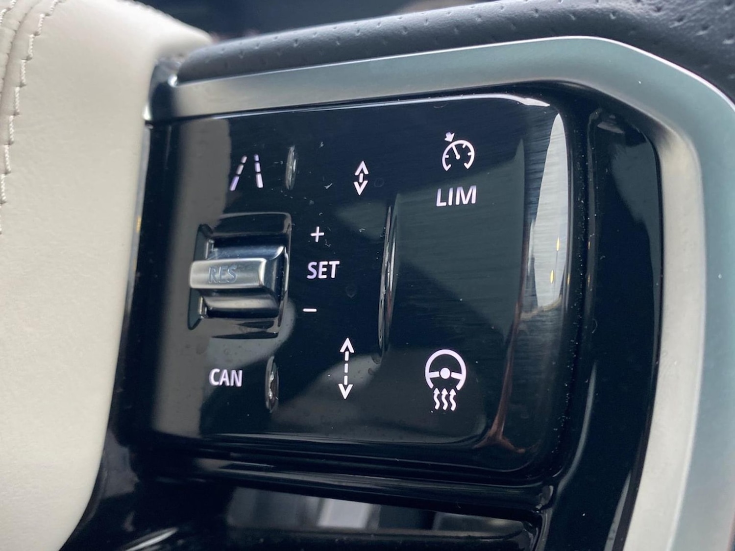 Used Land Rover Range Rover Velar 2023 for sale - 78191834: Photo 44