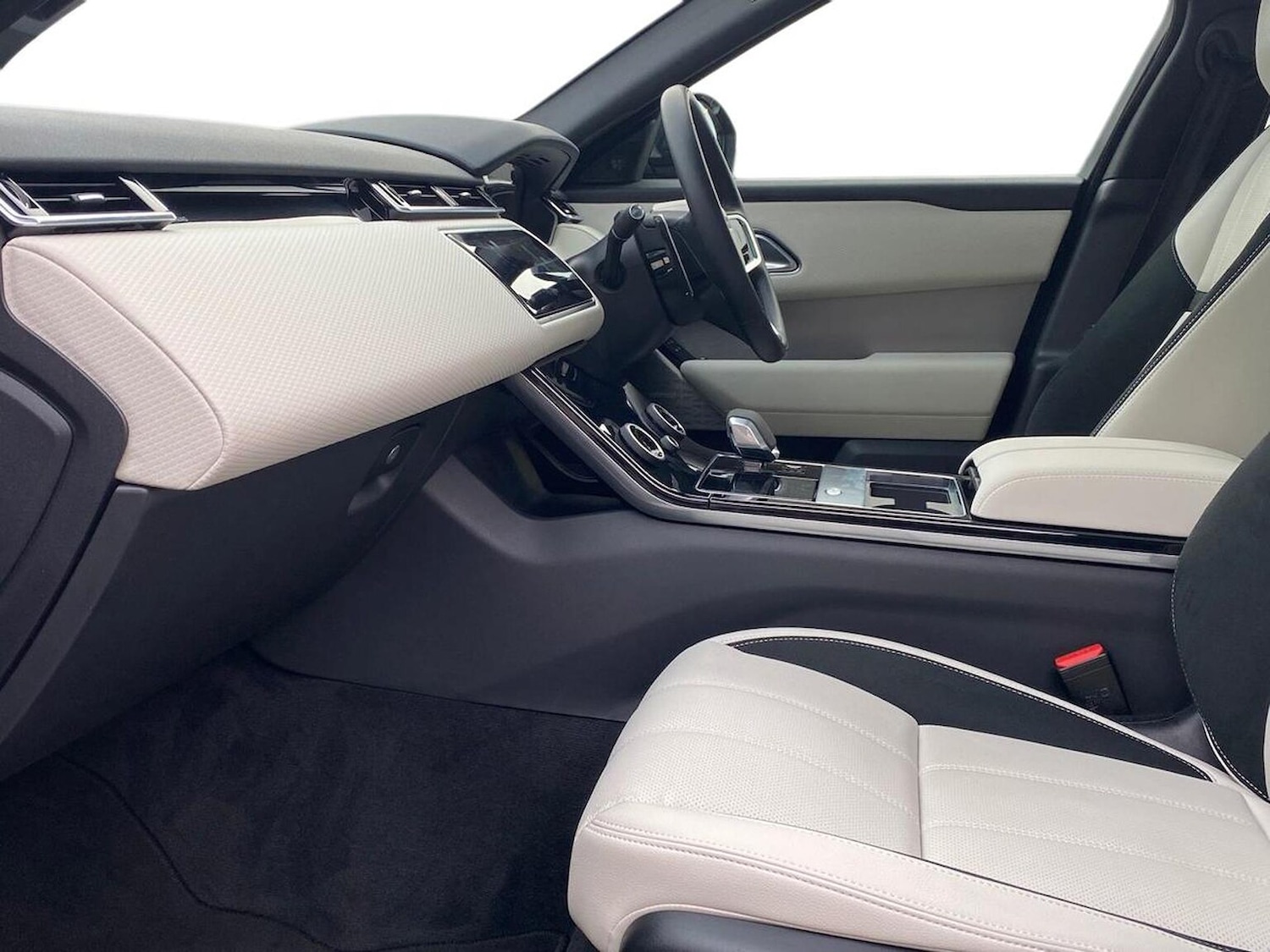 Used Land Rover Range Rover Velar 2023 for sale - 78191834: Photo 5