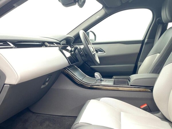 Used Land Rover Range Rover Velar 2024 for sale - 76231693: Photo 3