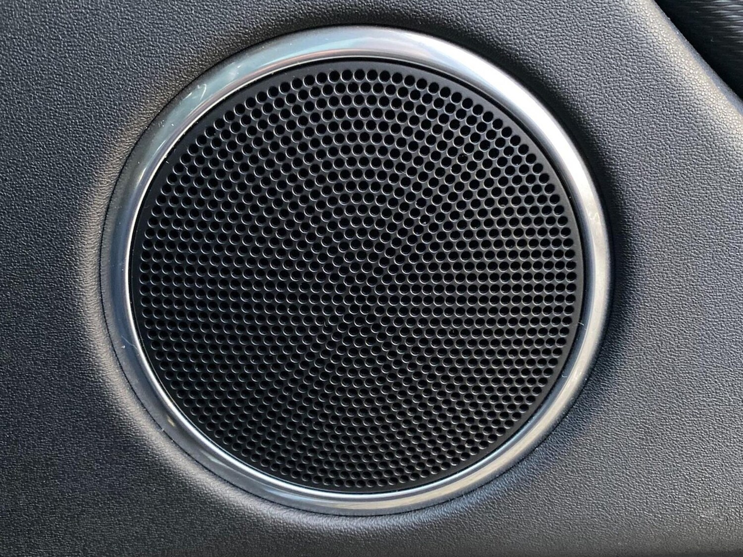 Used Land Rover Discovery Sport 2022 for sale - 76559801: Photo 24