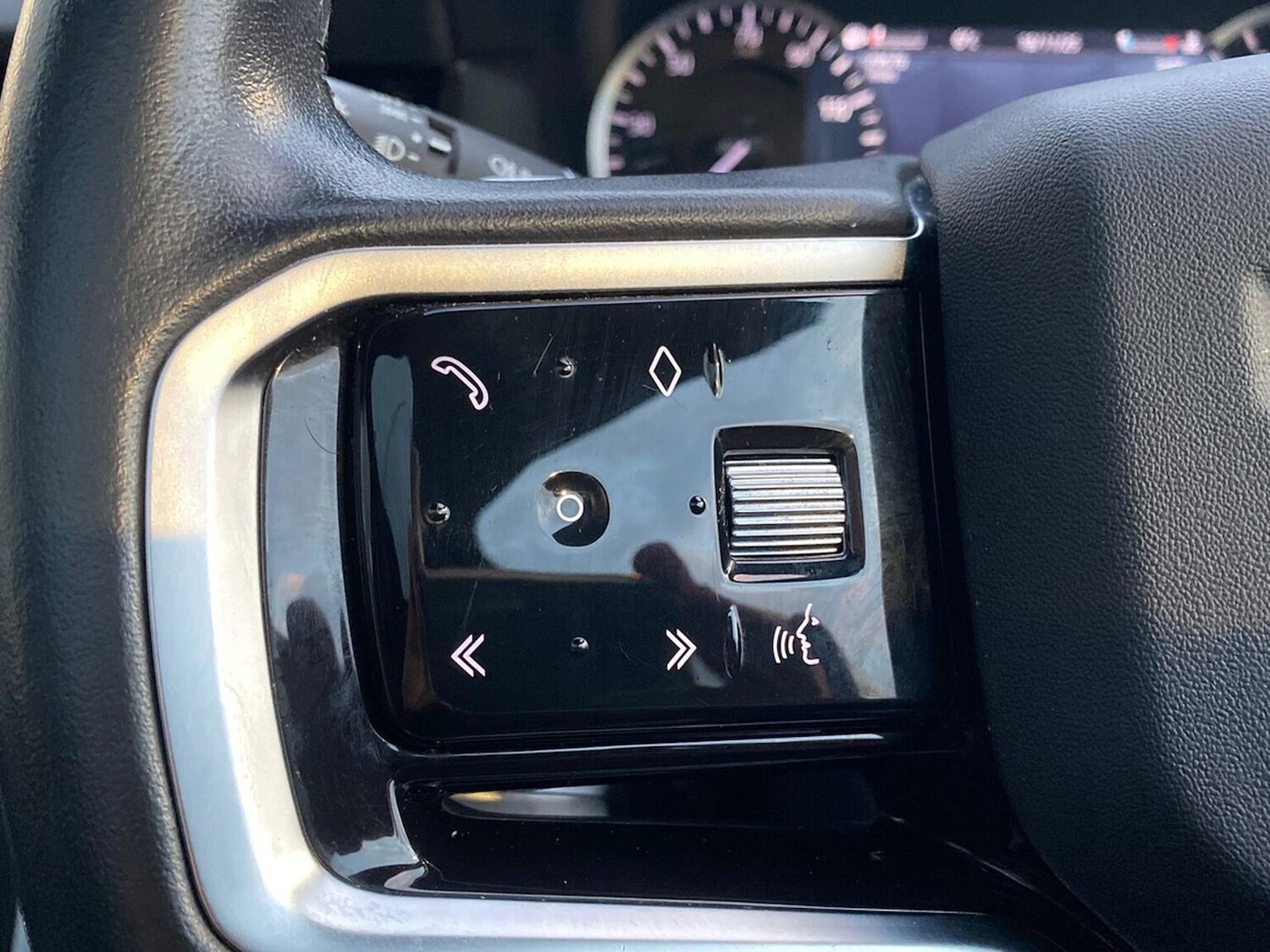 Used Land Rover Discovery Sport 2022 for sale - 76559801: Photo 34