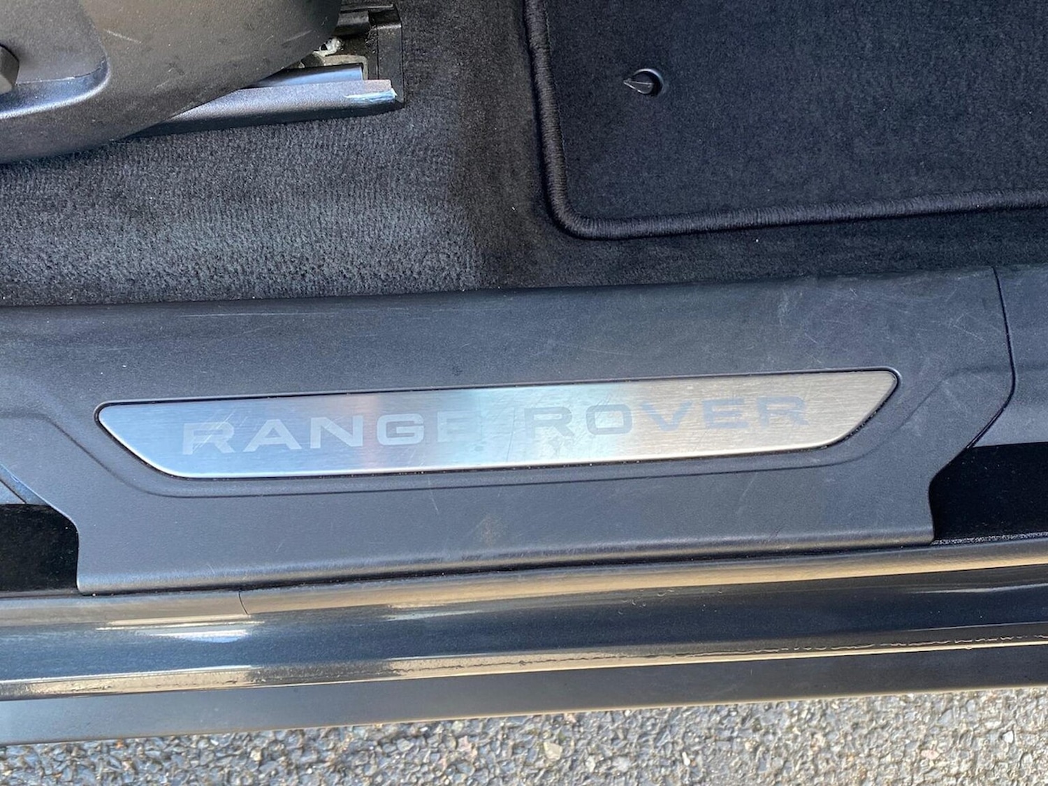 Used Land Rover Range Rover Velar 2024 for sale - 76945926: Photo 29